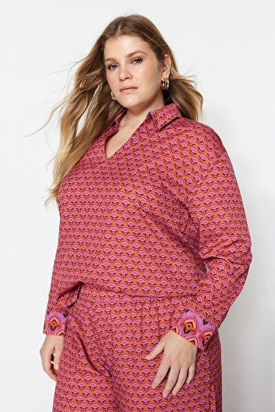 Plus Size Blouse - Multicolored - Relaxed fit