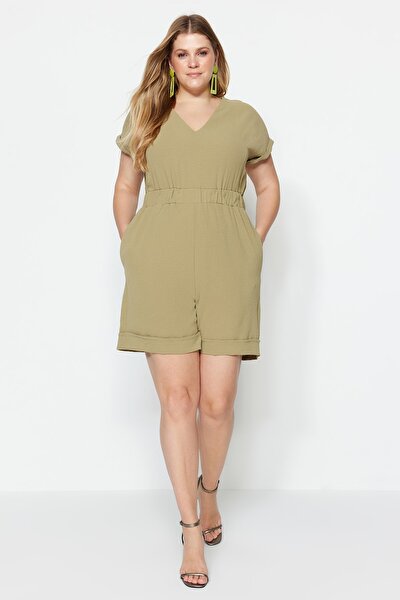 Plus Size Jumpsuit - Green - Relaxed fit