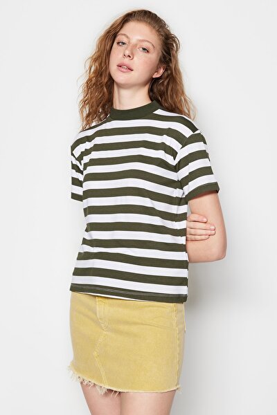 T-Shirt - Green - Regular fit