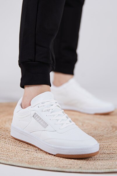 Sneaker - Weiß - Flacher Absatz