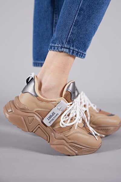 Sneaker - Braun - Flacher Absatz