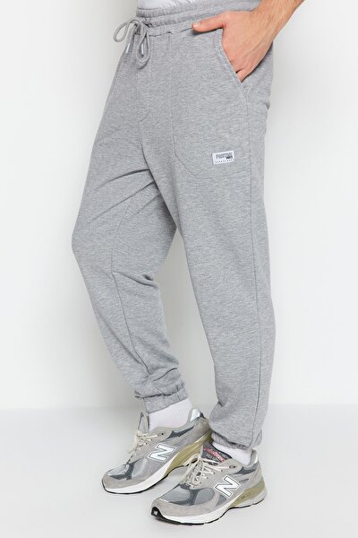 Sweatpants - Gray - Relaxed