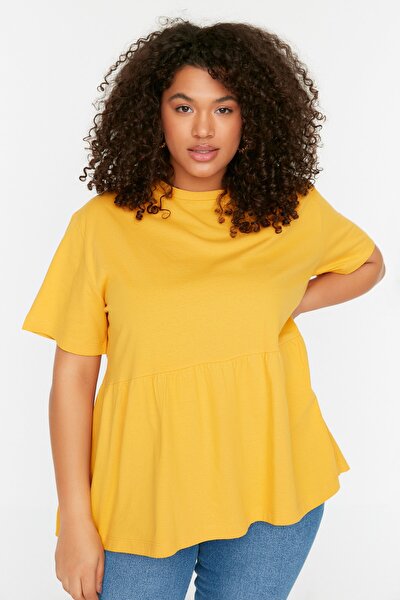 Plus Size T-Shirt - Orange - Relaxed fit