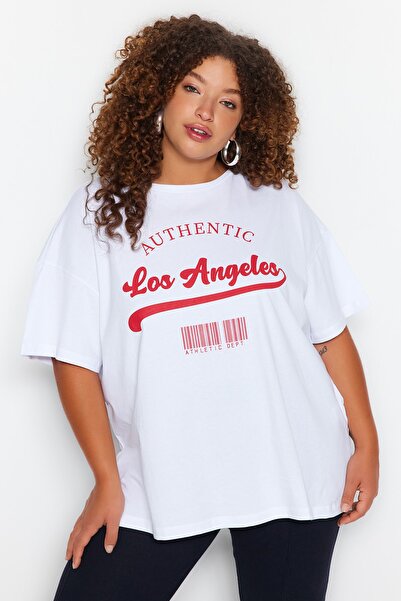 Plus Size T-Shirt - White - Oversize