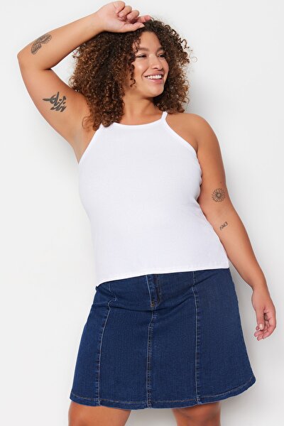 Plus Size Camisole - White - Fitted