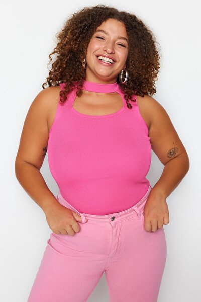 Plus Size Blouse - Pink - Fitted