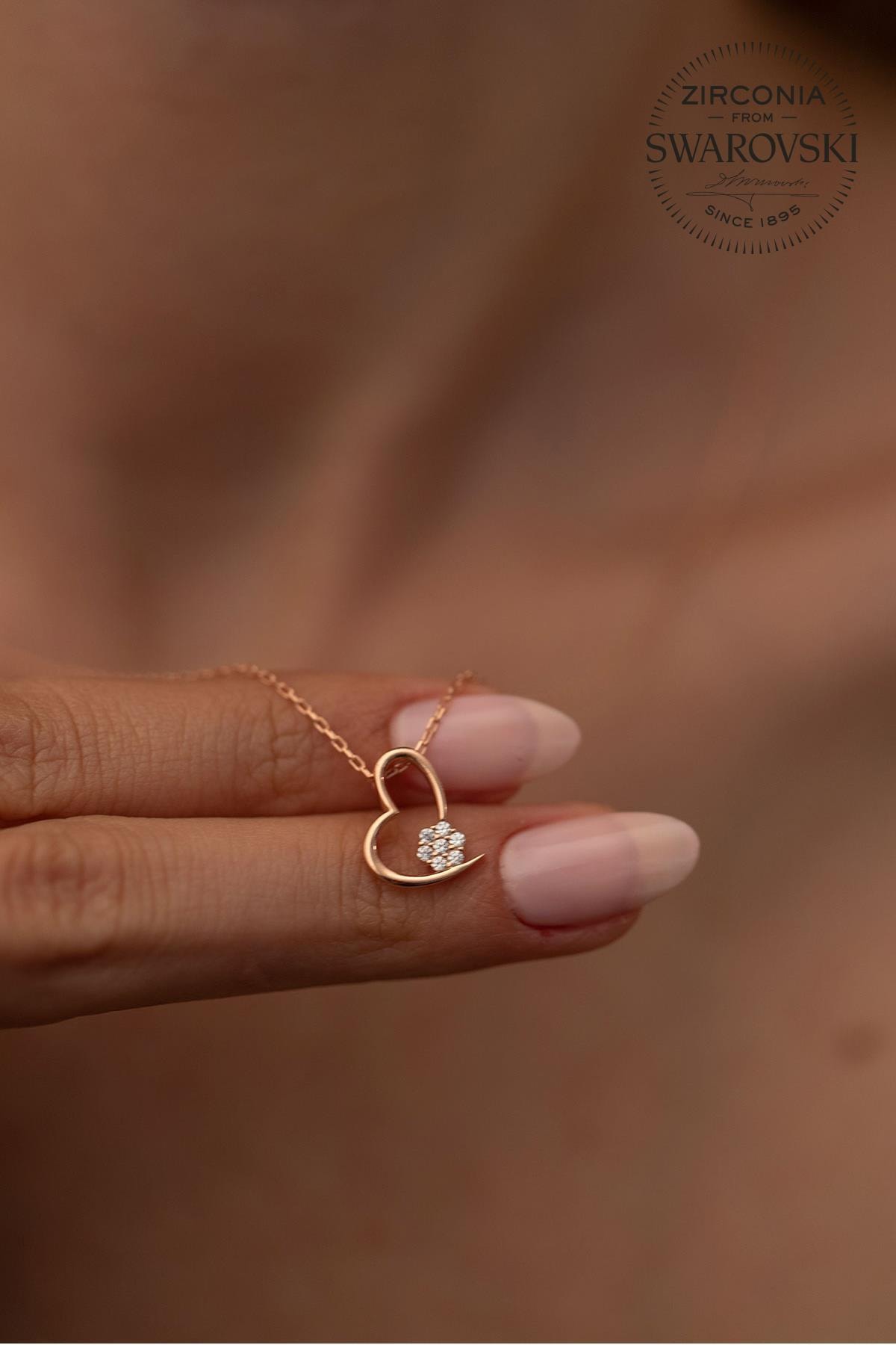 Ninova Silver Kadın Swarovski Taşlı Kalp ve Papatya Model Rose Kaplama Gümüş Kolye PKT-SBS0353