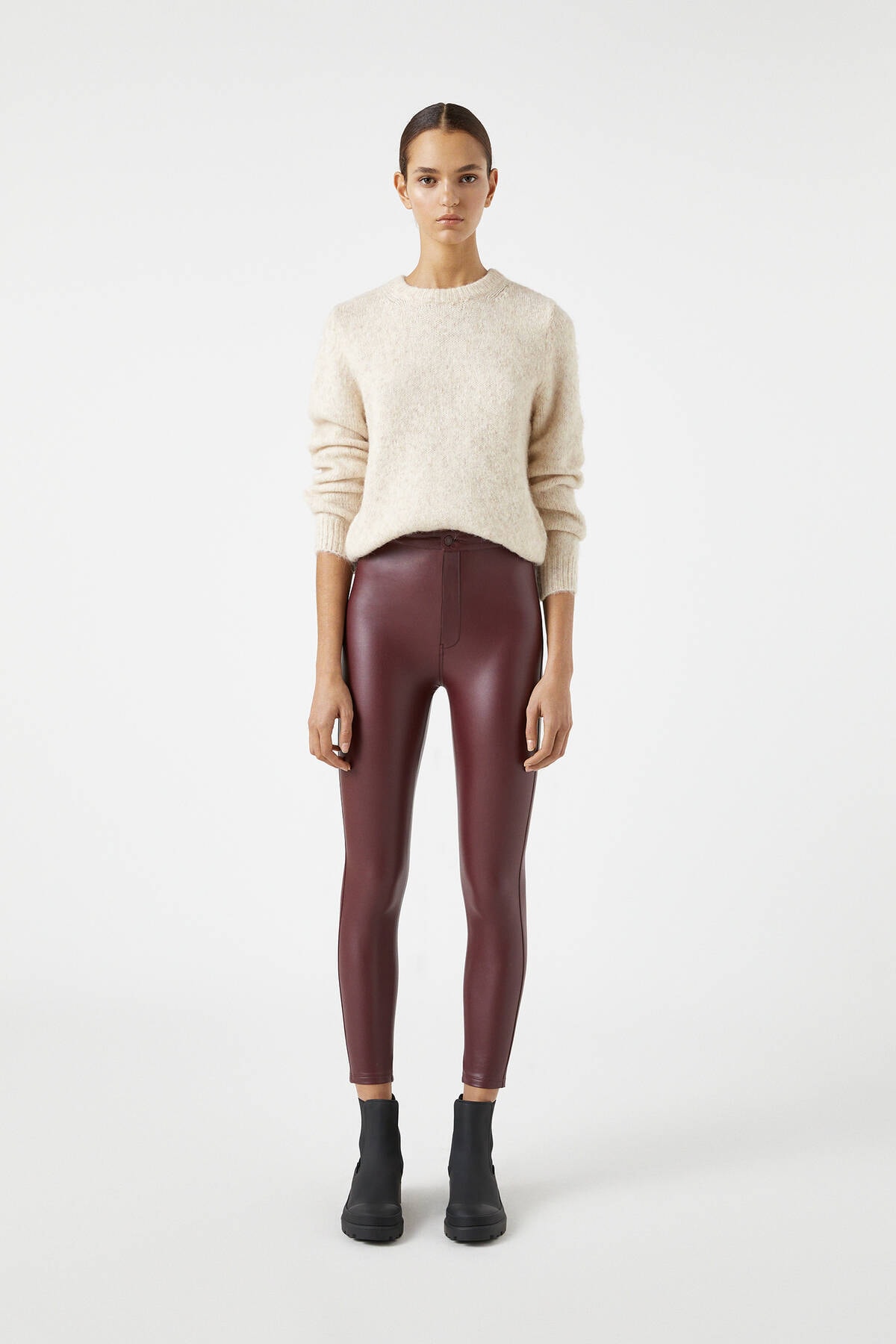 Pull & Bear Kadın Burgonya Şarabı Suni Deri Skinny Fit Pantolon 09672304