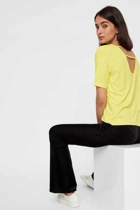 Pieces Kadın Sarı Sırt Detaylı V Yaka T-Shirt 17101393 PCHANNAH 17101393