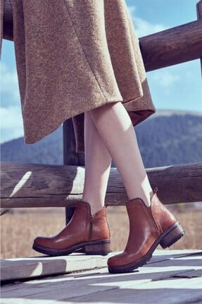 Bueno Shoes Boncuk Detaylı Hakiki Deri Kadın Topuklu Bot 9p0507