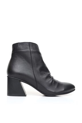 Bueno Shoes Önden Büzgülü Hakiki Deri Kadın Topuklu Bot 9p3005