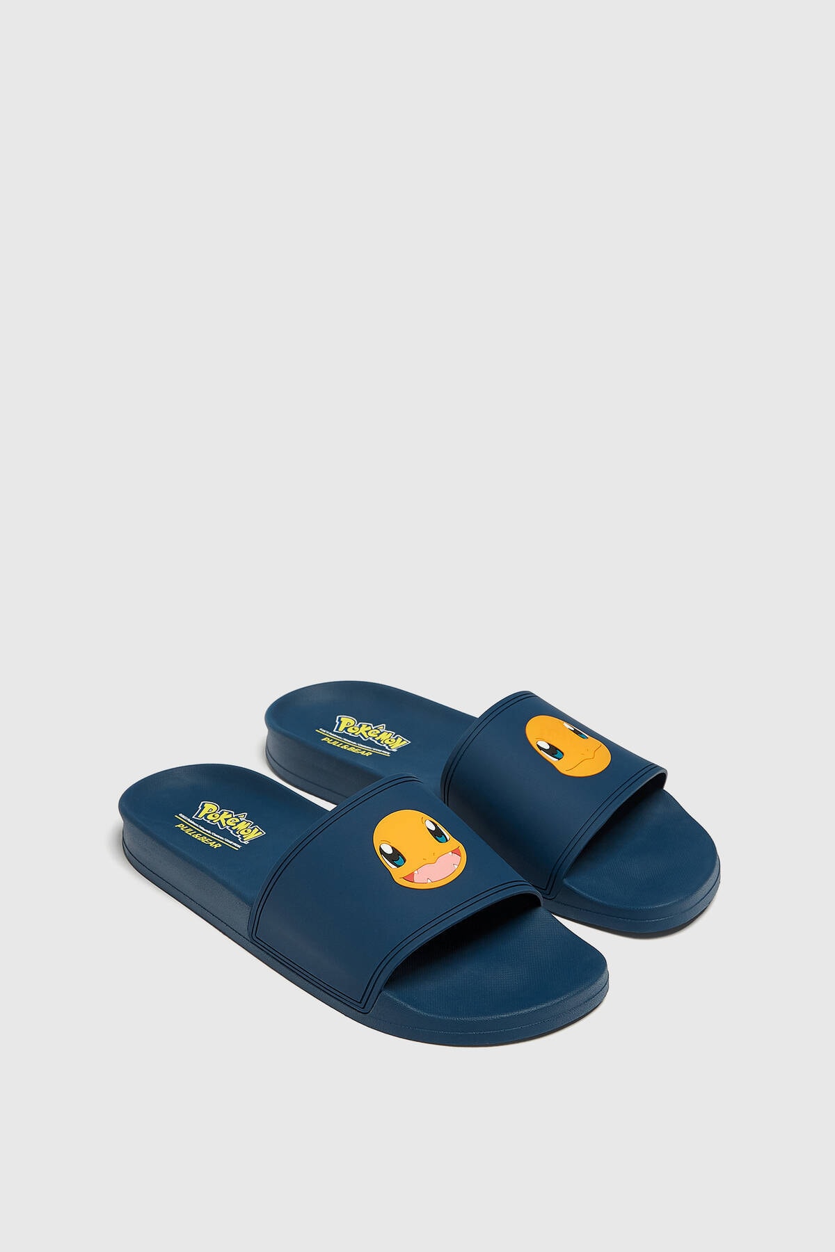 Pull and bear 2025 slippers