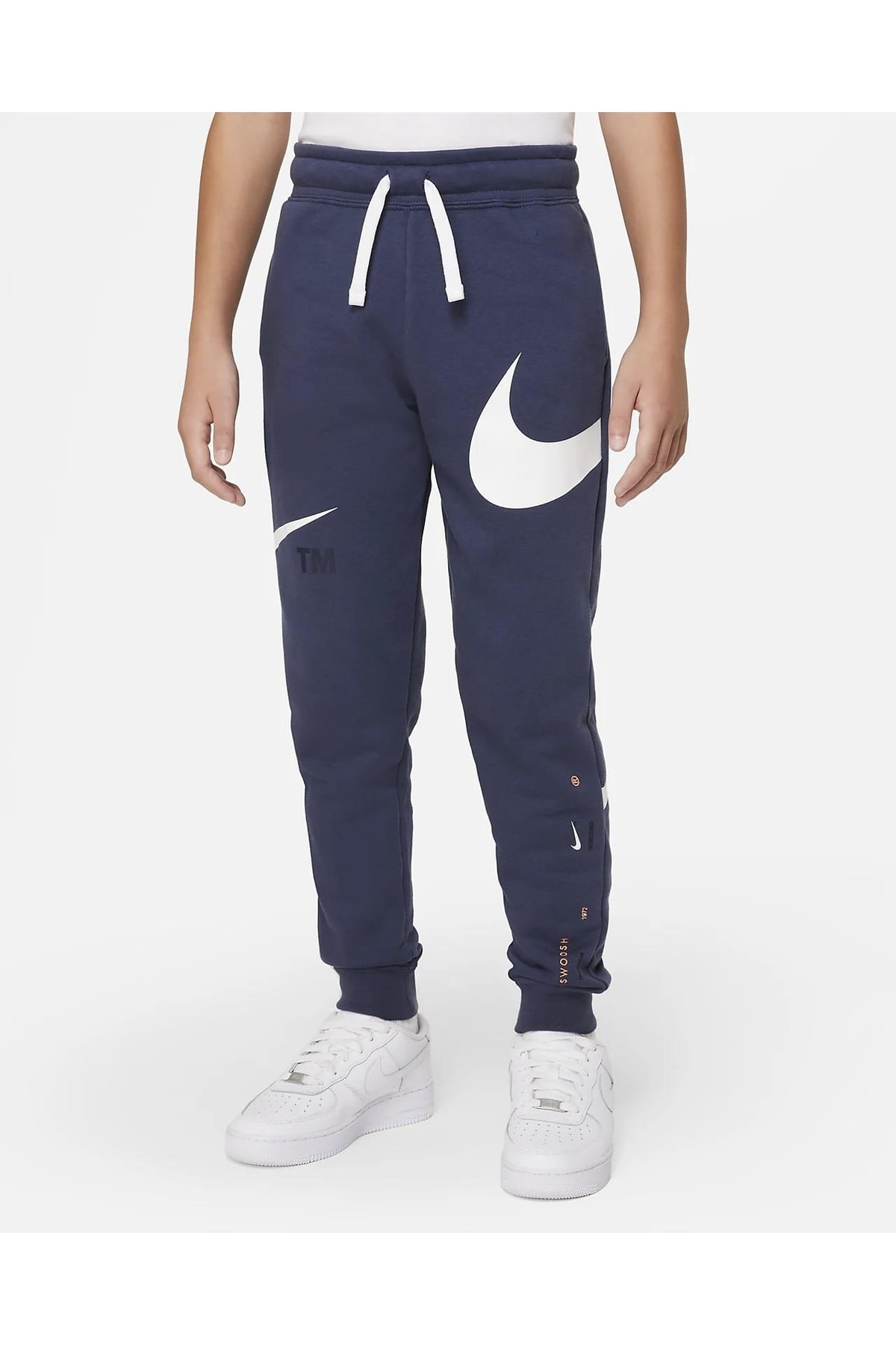 Nike tm zoom top