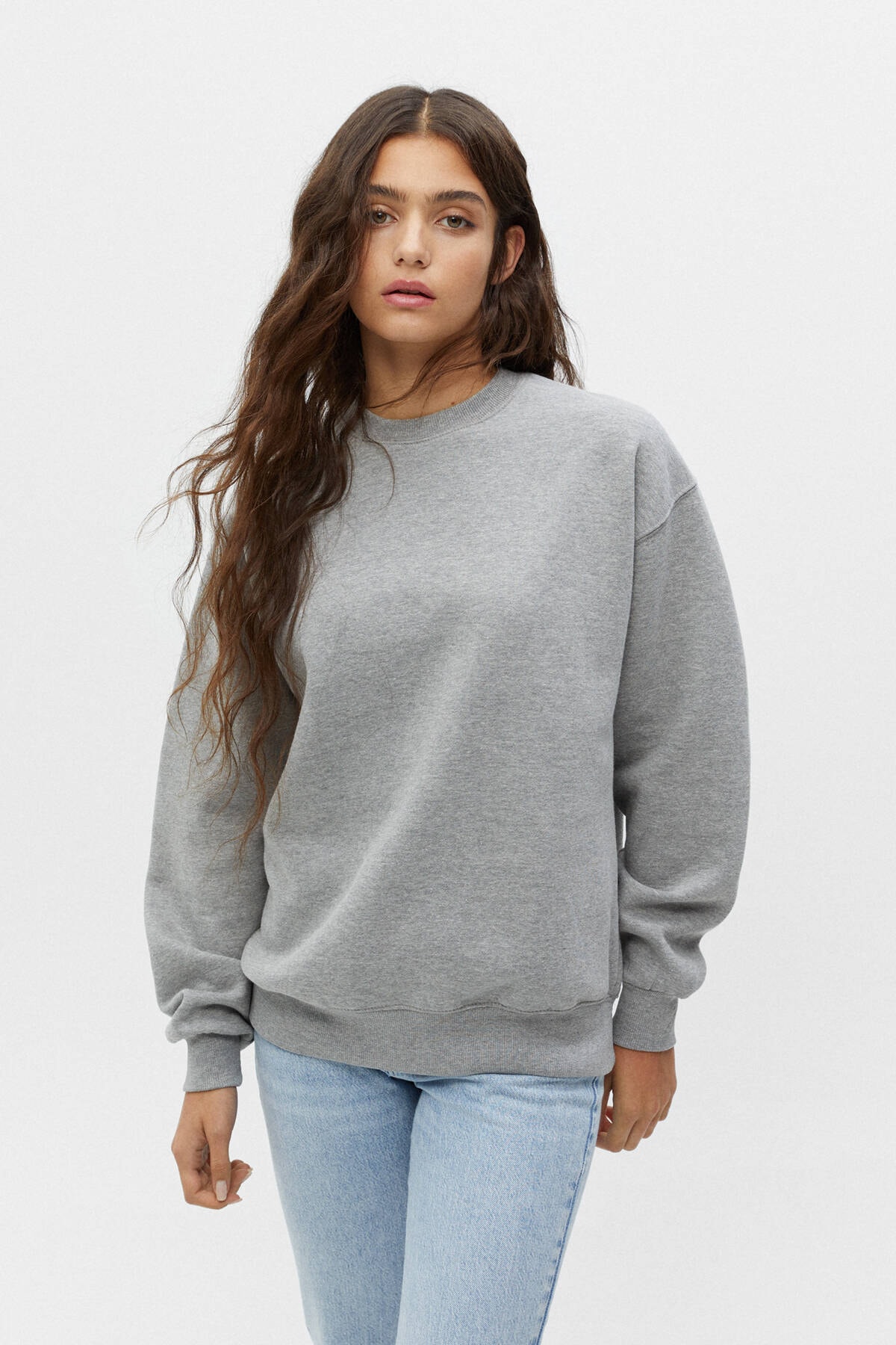 Pull and shop bear basic sweatshirt