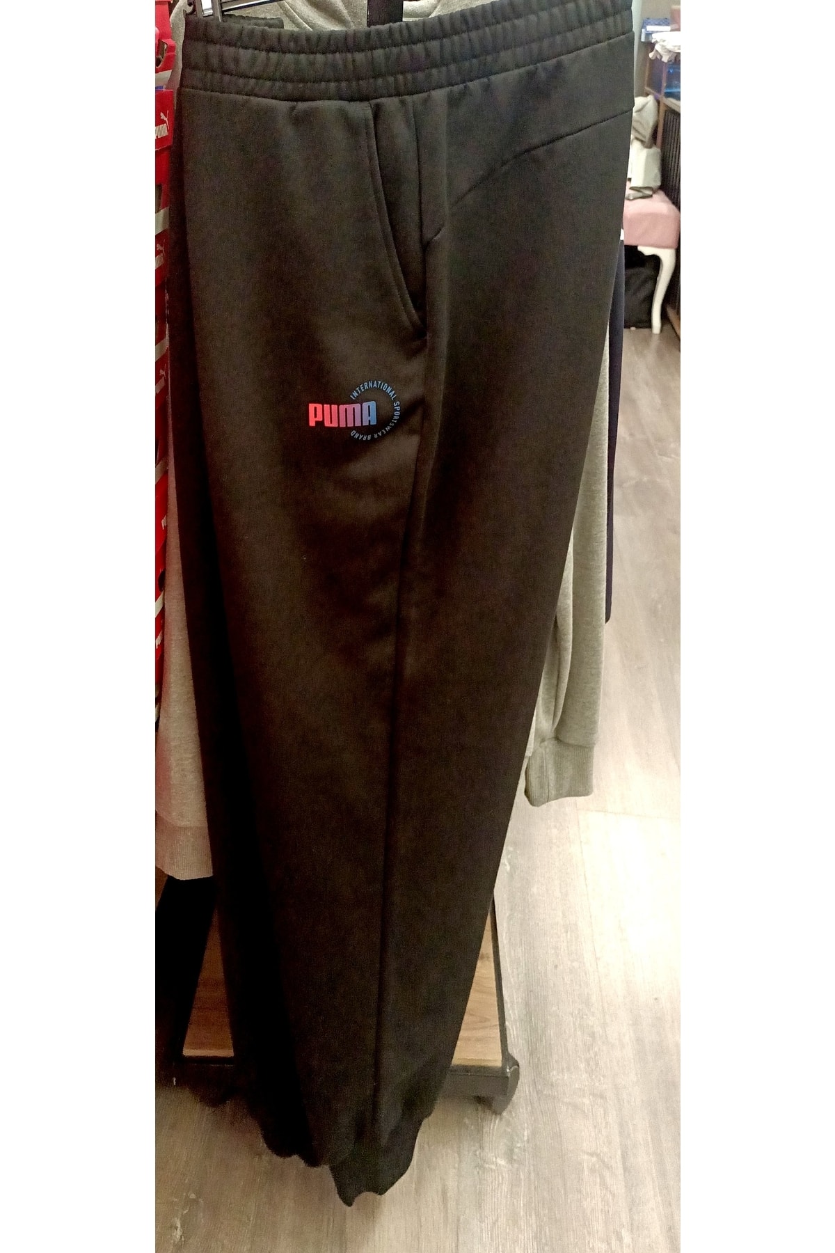 Mens puma sweatpants sale costco