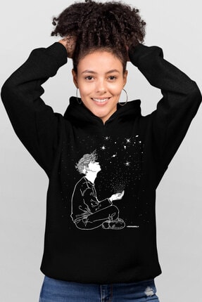 Rock & Roll34 Kadın Siyah Yıldızların Altında Kapşonlu Sweatshirt