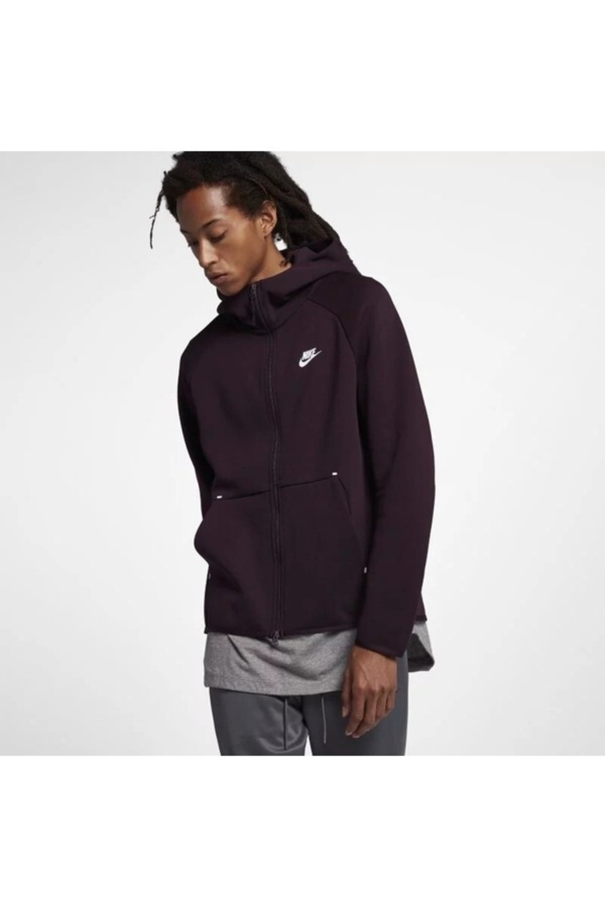 Nike tech sales fleece burgundy ash