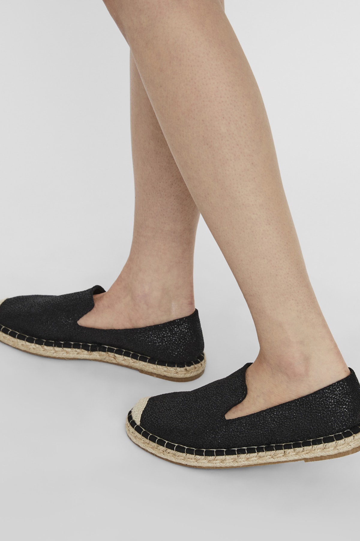 Vero Moda Kadın Siyah Hasır Ara Tabanlı Simli Espadril 10228009 VMMAY