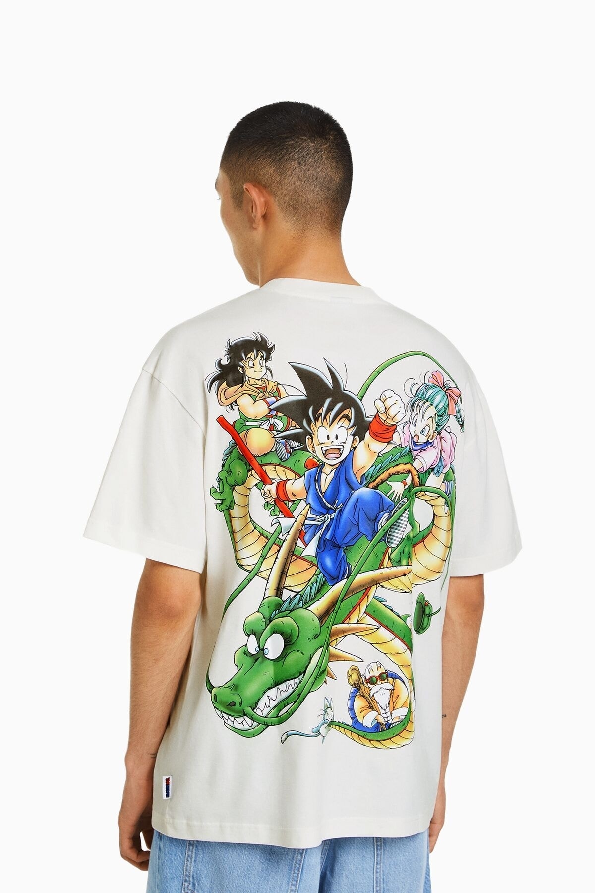 Maglietta dragon ball bershka on sale