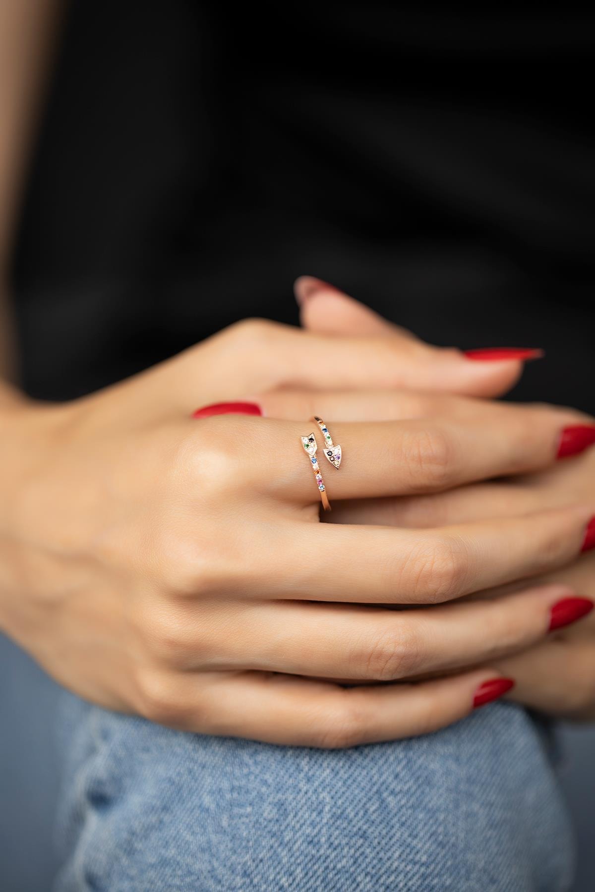 İzla Design Kadın Ok Model Mix Taşlı Rose Kaplama Gümüş Yüzük PKT-İZLASLVR00255