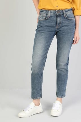 Colin's 892 Alina Boyfriend Kesim Mavi Kadın Denim Pantolon CL1045968